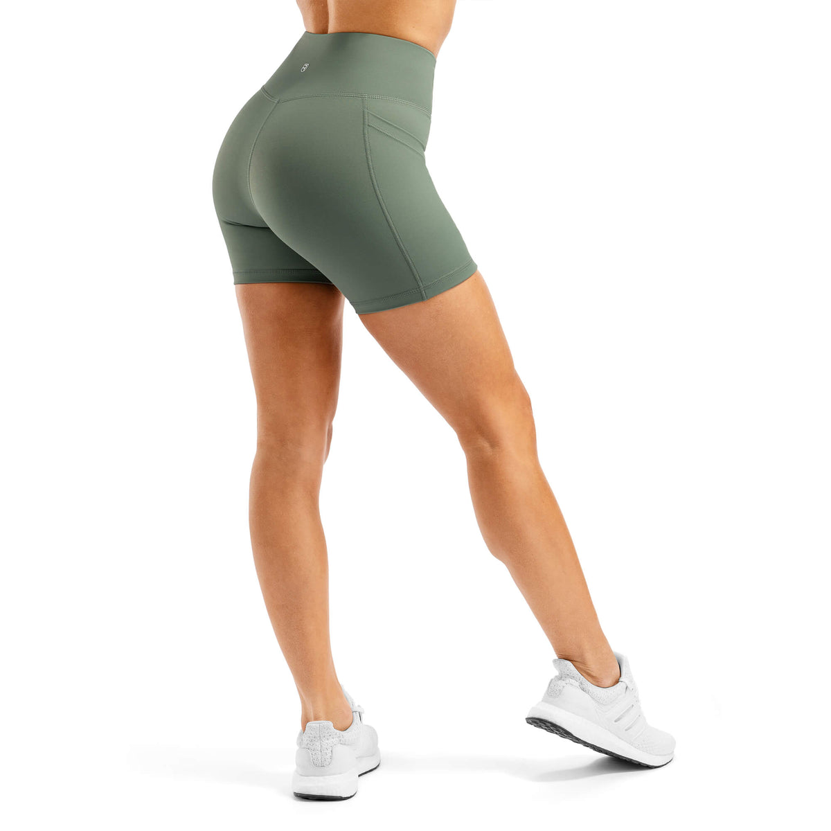 Arsenal High-Waisted Pockets Shorts - Sage